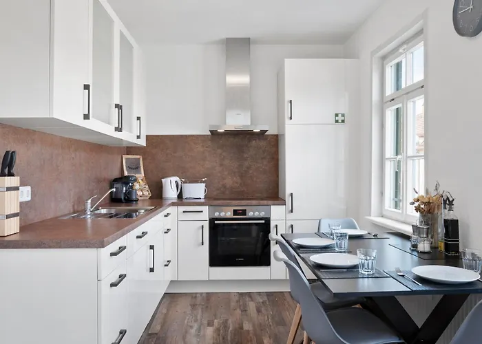 Backhome - Business&Family - Fantastische Schlosslage, Smarttv, Waschmaschine, Netflix, 70Qm, 24H Checkin - Apartment 2