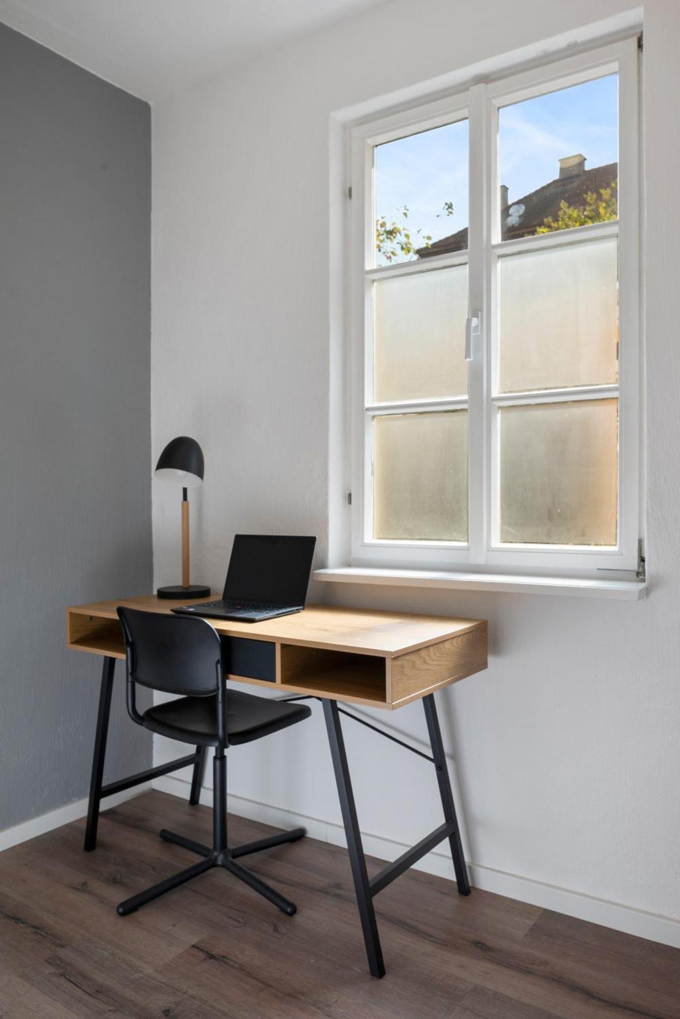 Backhome - Business&family - Fantastische Schlosslage, Smarttv, Waschmaschine, Netflix, 70qm, 24h Checkin - 2 Appartement