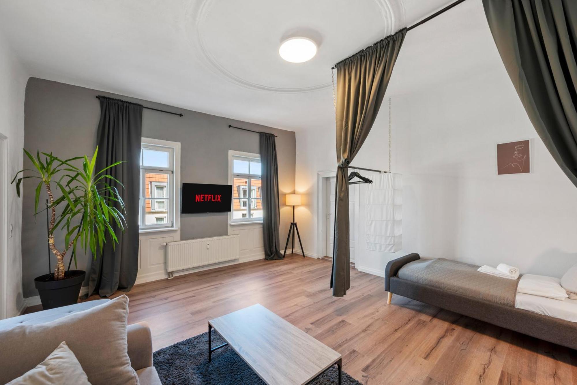Appartement Backhome - Business&family - Fantastische Schlosslage, Smarttv, Waschmaschine, Netflix, 70qm, 24h Checkin - 2 Ludwigsbourg